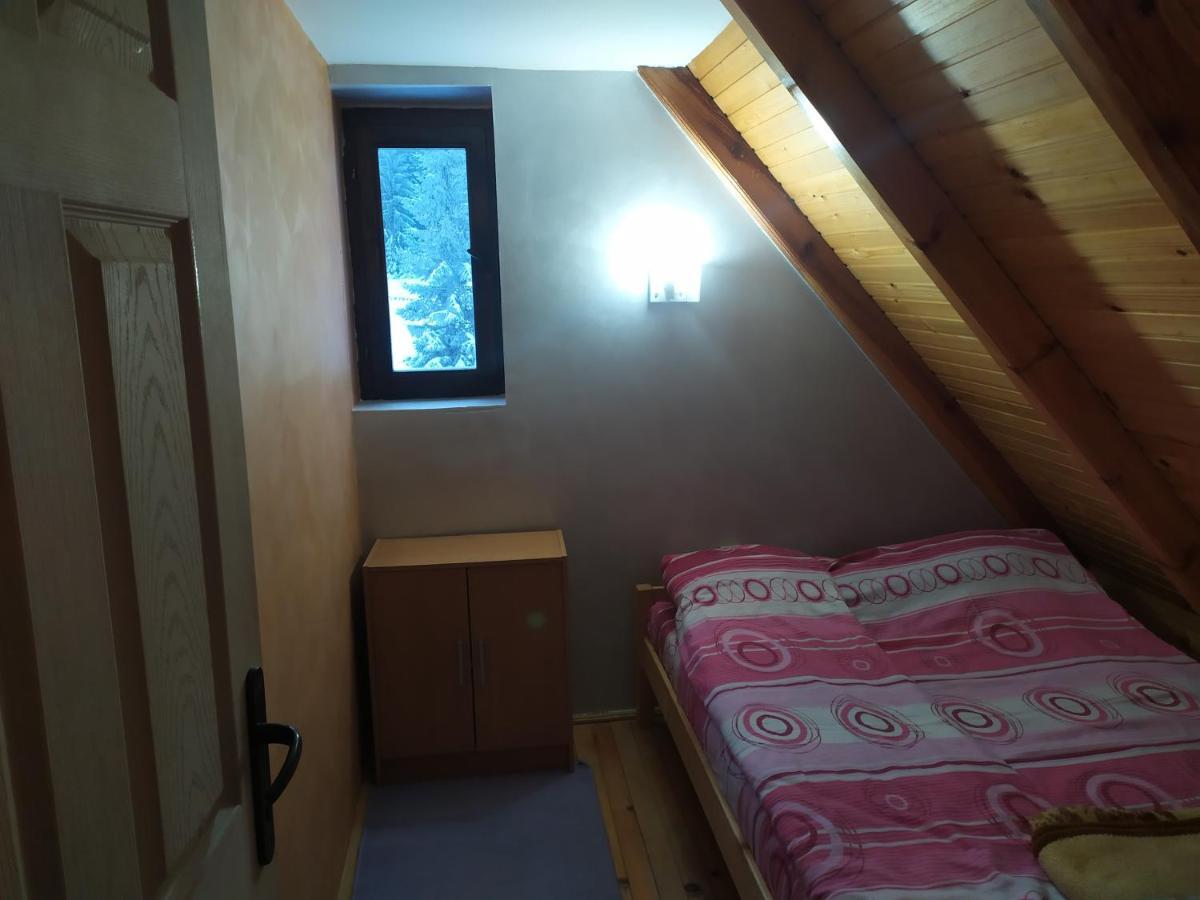 Vila Balerina Mitrovac Buitenkant foto